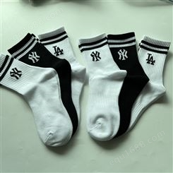 mLB四季款男女韩国全棉袜子 字母黑色条纹男女款中长筒运动袜